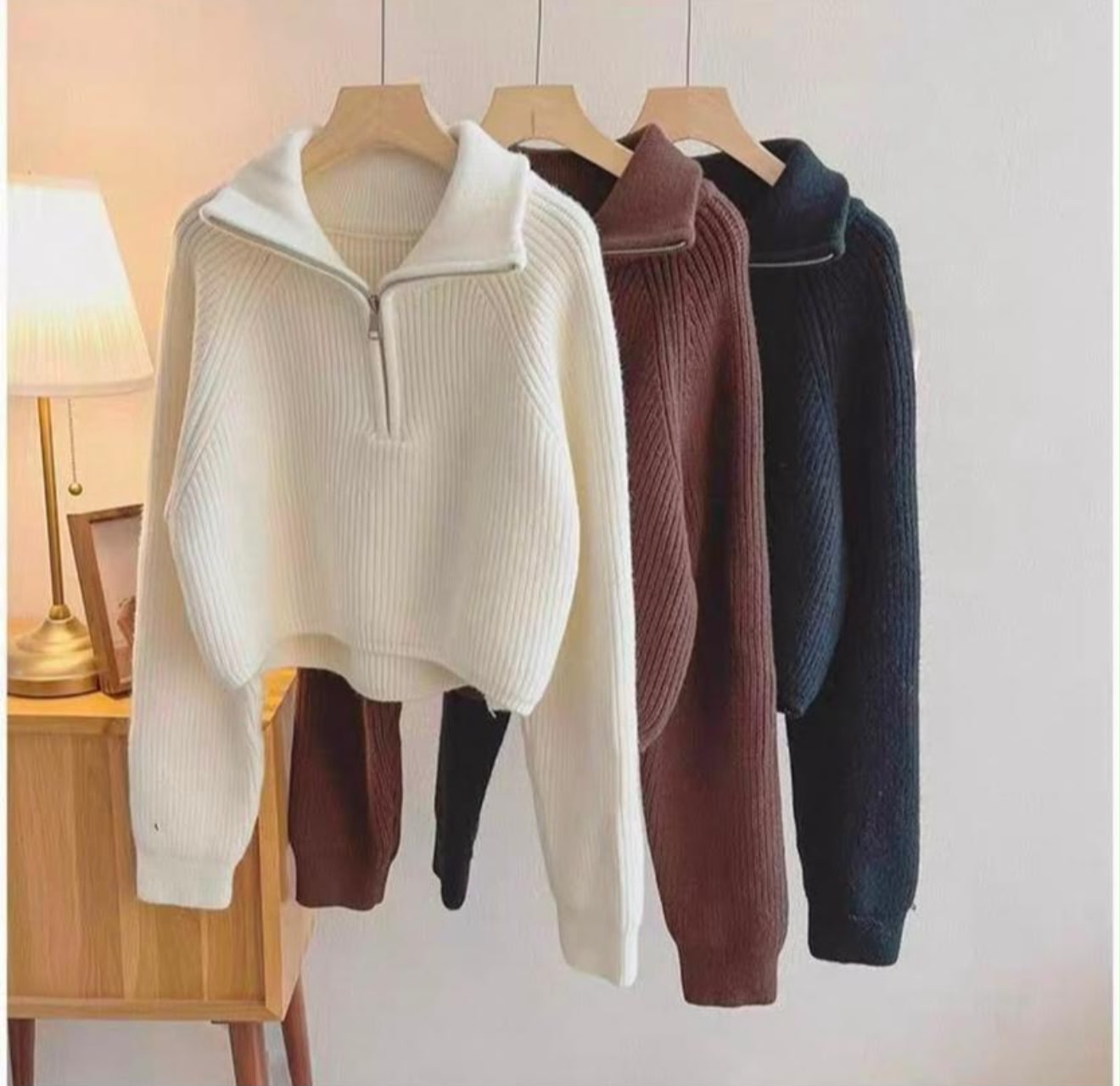 Blusas de tricô com meio zíper em várias cores