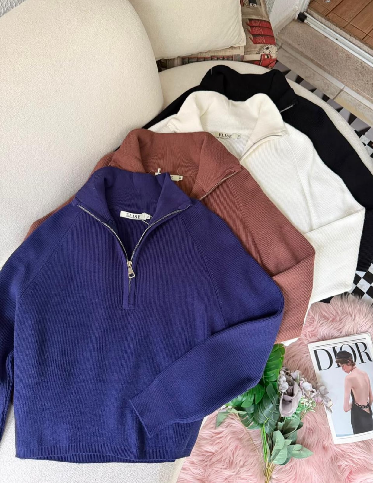 Blusas de tricô em diversas cores